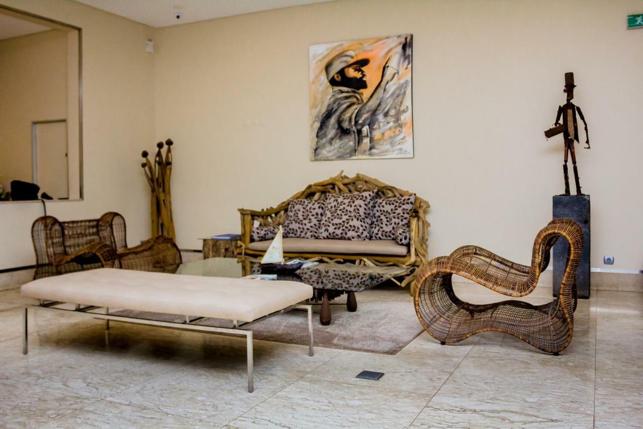 Afrin Prestige Hotel Мапуту Экстерьер фото